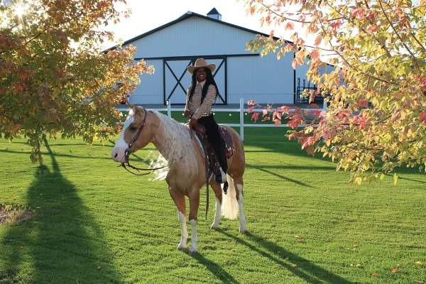 Cavannah Hansen riding her horse.