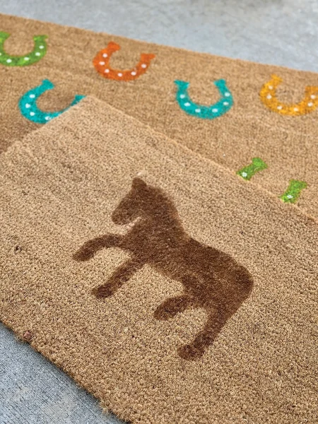 A DIY horsey doormat.