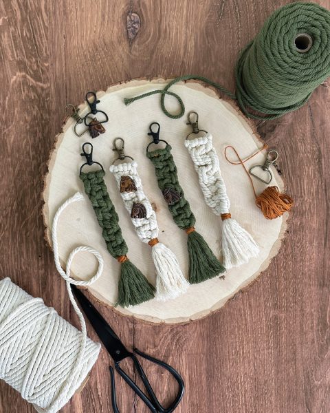 DIY Horsey Keychain