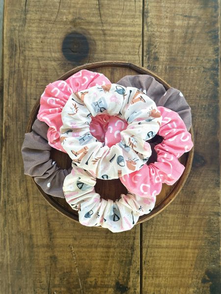 Materials needed for DIY horsey hair scrunchies.