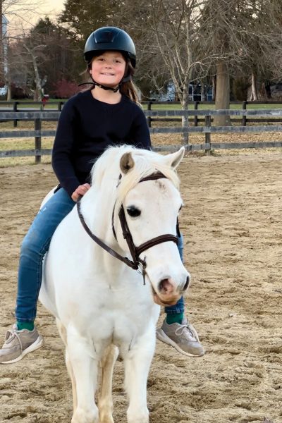 Locklyn riding bareback.