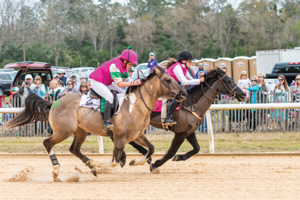 Pony racing