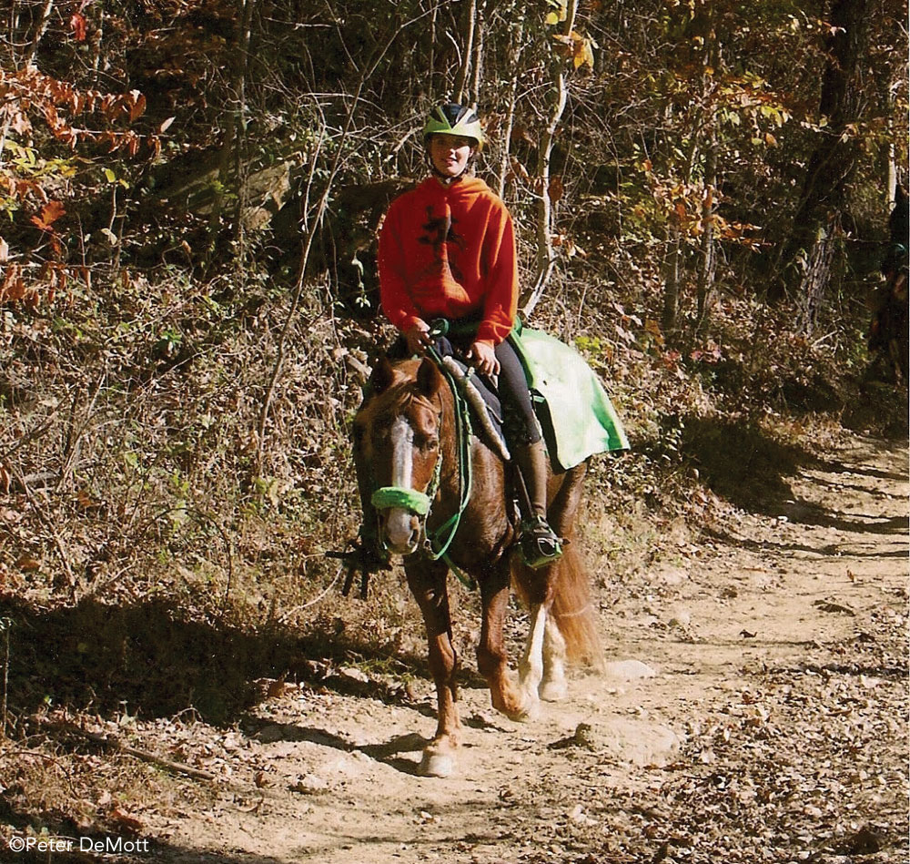 Morgan Loomis endurance riding