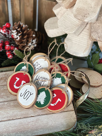 A Horse Christmas DIY: Wood Slice Barn Ornament