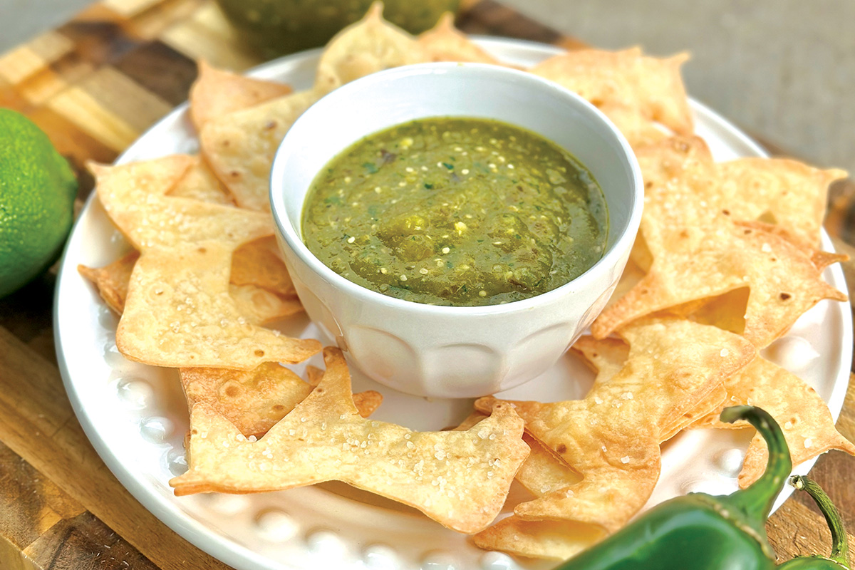 DIY Horse-Shaped Chips & Salsa