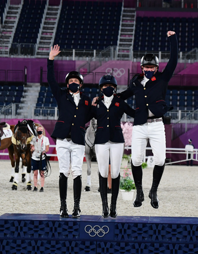 Great Britain Team Gold Jump - Tokyo Eventing Team Medals