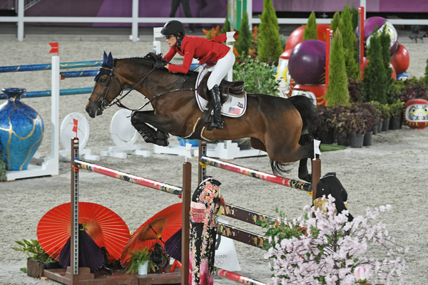 HI Tokyo Olympics Daily Update: Show Jumping Individual Competition Qualifies 30 Riders